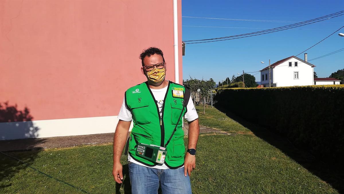 Ramón Iglesias, vendedor en la comarca de Ferrol