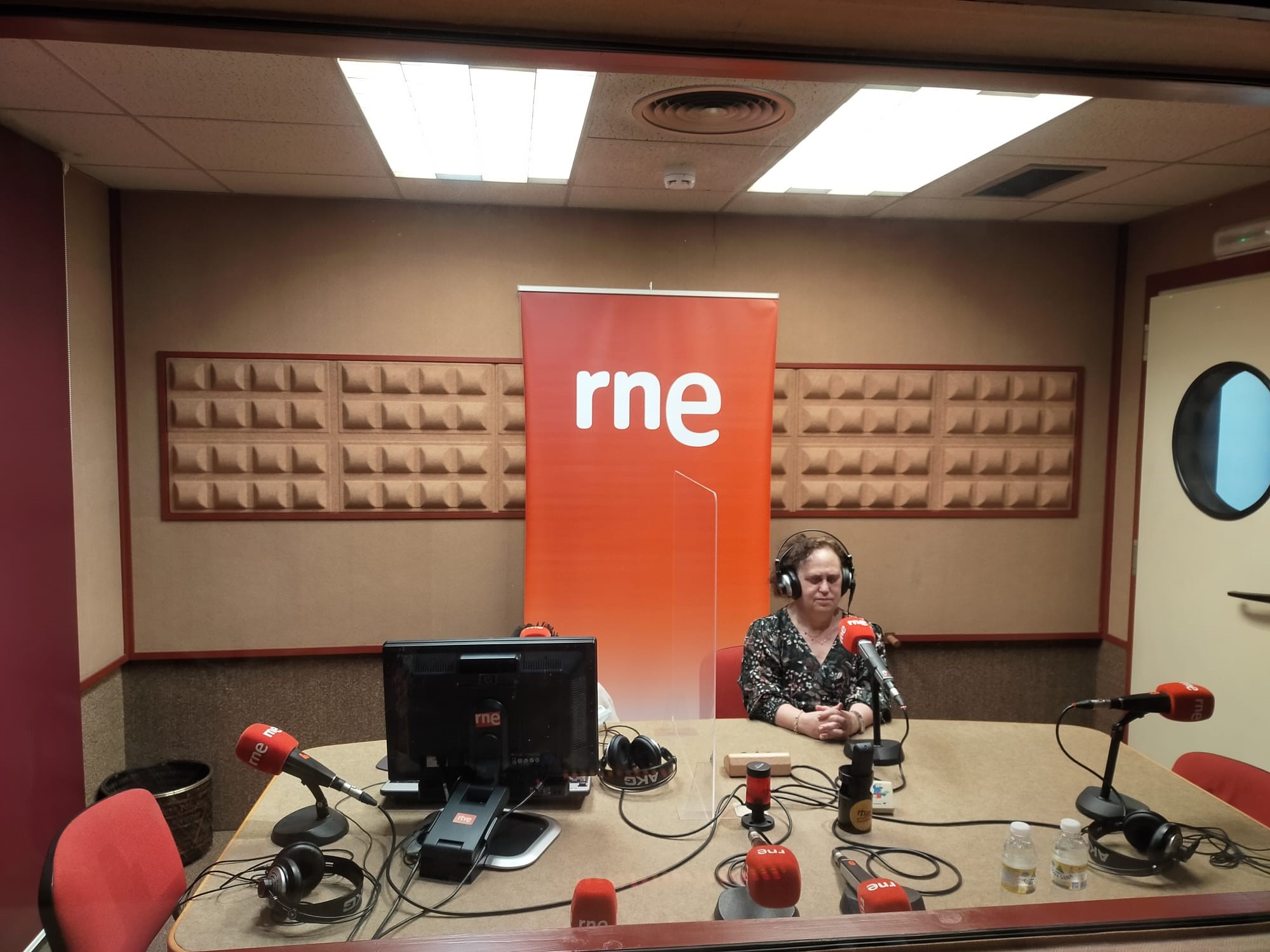 aida_grabando_en_rne.jpg