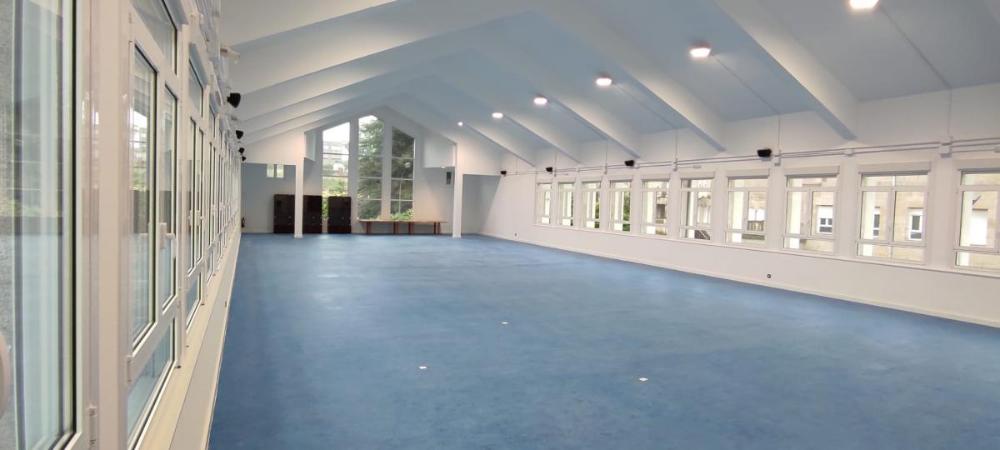 Vista general de la sala de usos múltiples de 300 metros, totalmente diáfana 