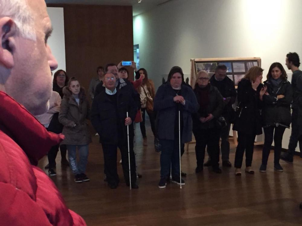 Vista xeral da exposición durante o acto inaugural