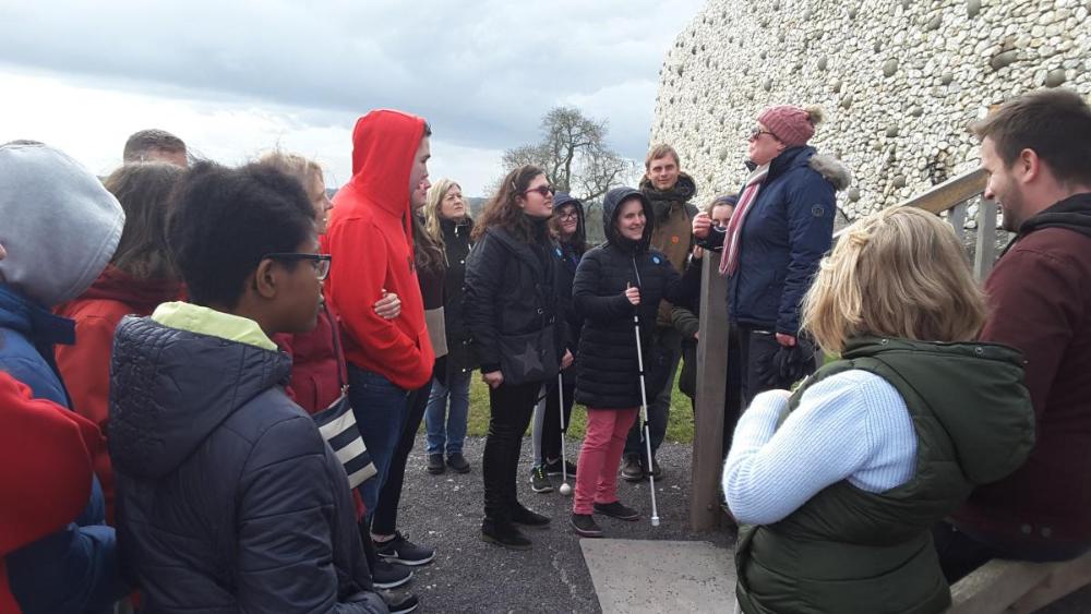 El grupo españoll durante una de las excursiones