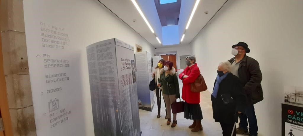 lugo_visita_expo_paneles_2.jpg