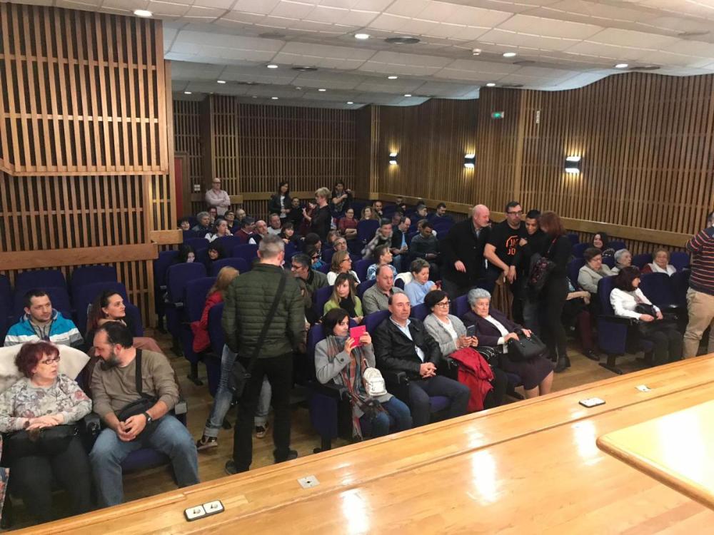 En la imagen, salón de actos de Vigo durante el acto de presentación de la nueva dirección