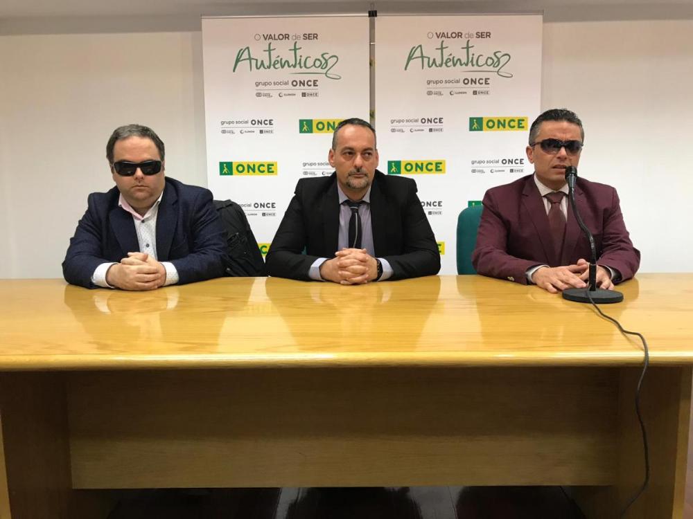 En la imgen, acto de presentacion de Eloy Hermelo