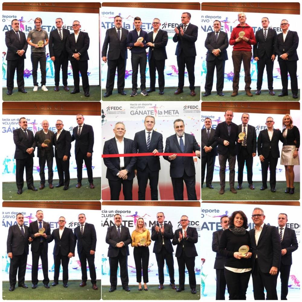 Collage con la entrega de todos los premios