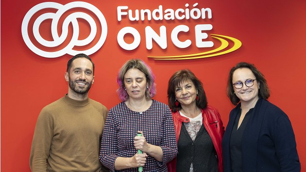 foto_de_famlia_de_la_firma_del_acuerdo_entre_fundacion_once_y_nace.jpg