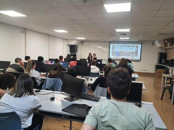 Charla de ONCE en el Centro de Formación Profesional Daniel Castelao