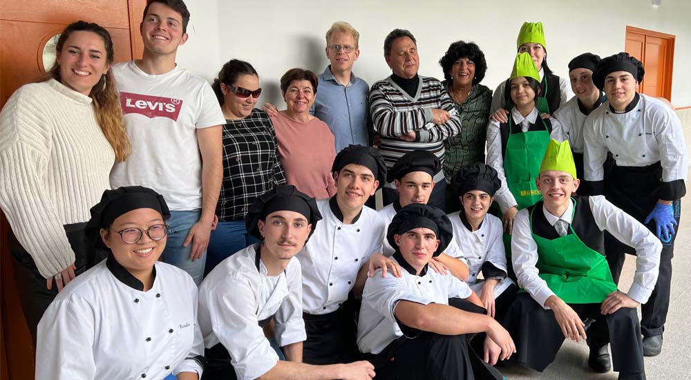 Foto de grupo de los participantes en la mesa redonda 'Atención a la diversidad'