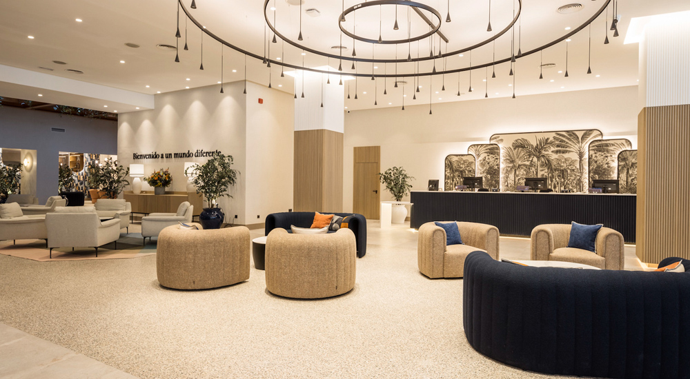 Lobby de un establecimiento Ilunion Hotels