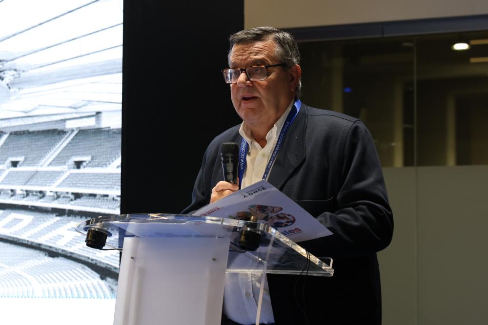 José Luis Martínez Donoso durante su intervención